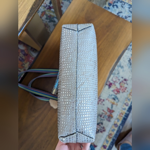 Consuela Juanis Everyday Tote with key fob charm - Picture 4 of 11